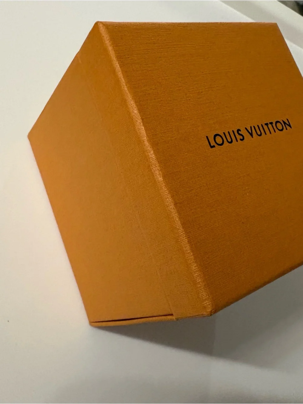 Louis Vuitton Jewelry Ring Box in Navy Blue leather with gift box